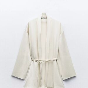 Luxurious Ivory Women's Robe
